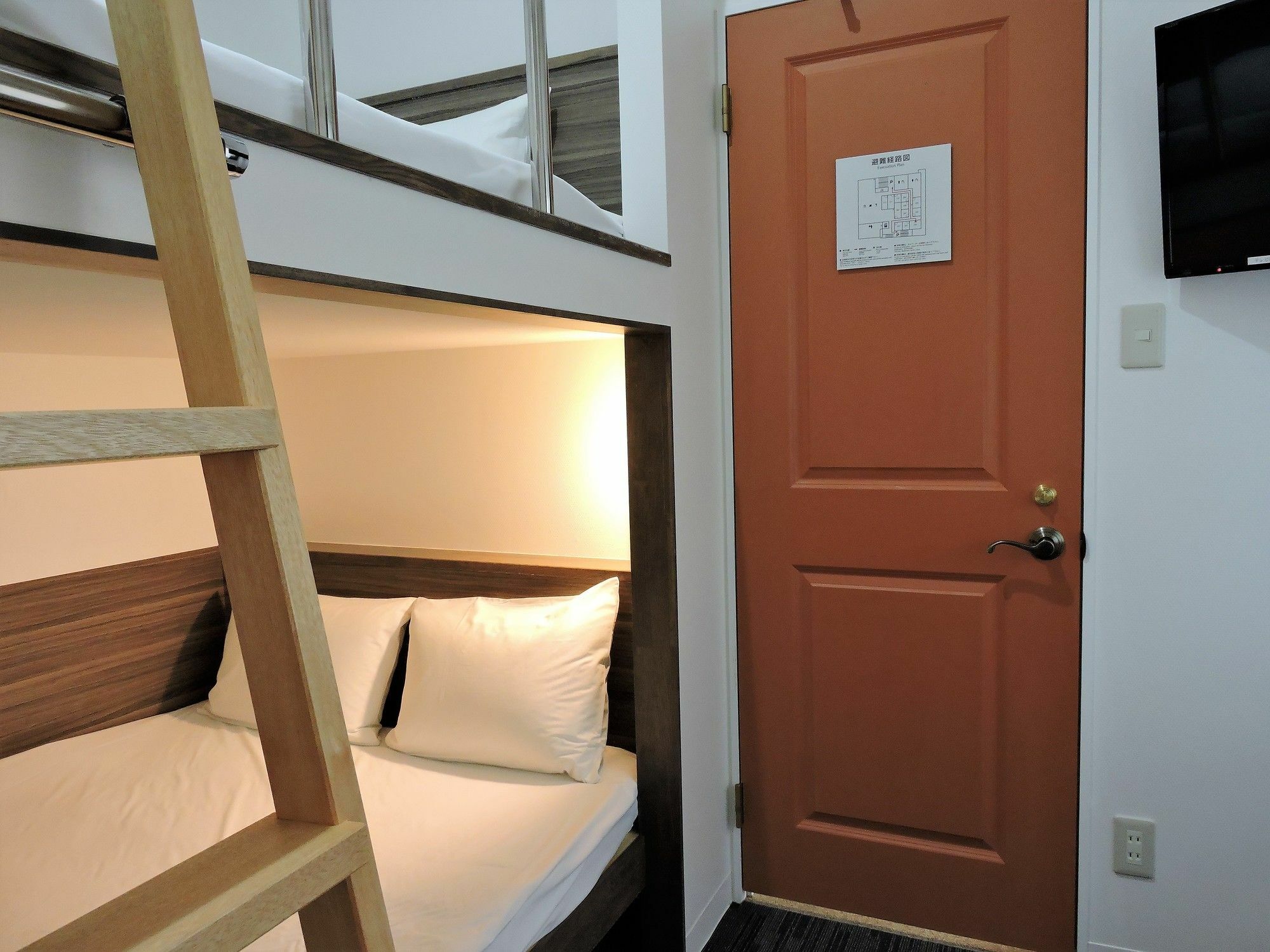 Abest Cube Naha Kokusai Street-Cabin Type Hotel All Room With Key Extérieur photo